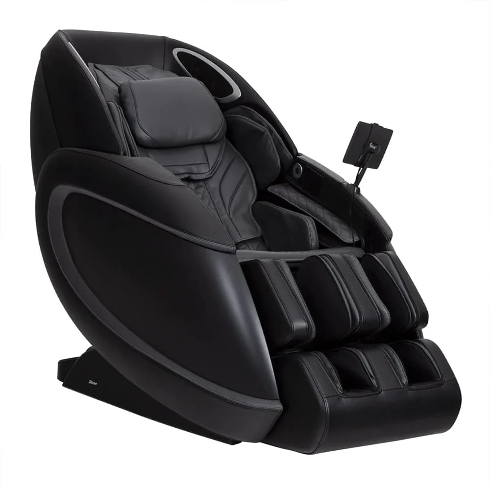 titan premium fleetwood II black massage chair